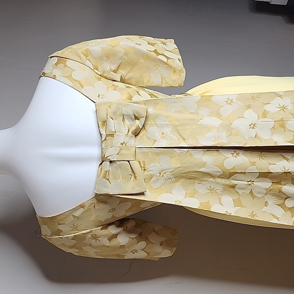 Stunning Vintage Yellow and Gold Brocade and Crepe Maxi Dress With Train - Picture 13 of 17